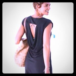 Adorable athleta cap sleep swoop back dress